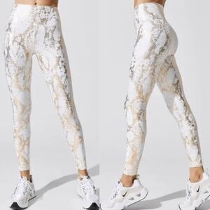 Carbon38 White and Gold Leggings